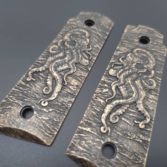 Dead Octopus - Ruger 22/45 Mark IV Grips