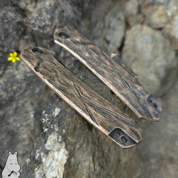 Old Chest - CIVIVI Vision FG Knife Scales by Artur Soikkeli