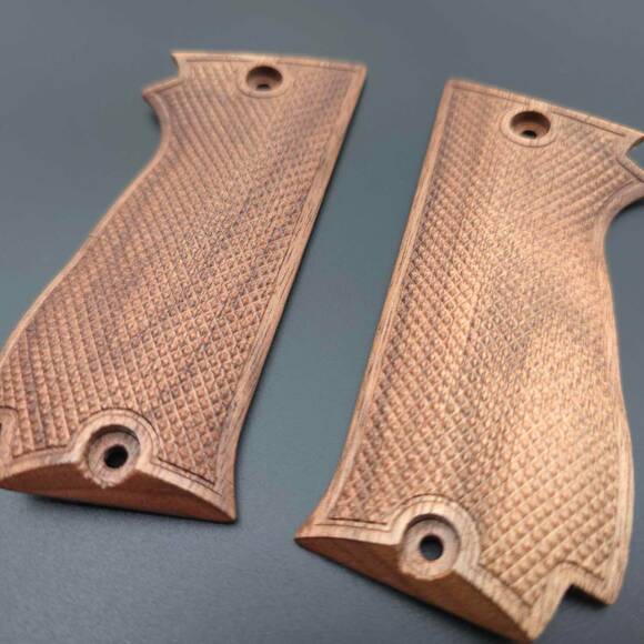 SAR K2 45/45 C walnut grips - Classic V2 / hand-painted
