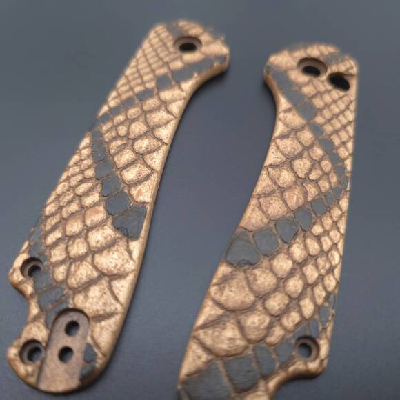 CIVIVI Elementum Button Lock 2 maple handle scales - Snake Skin Rattlesnake (3166) / hand-painted