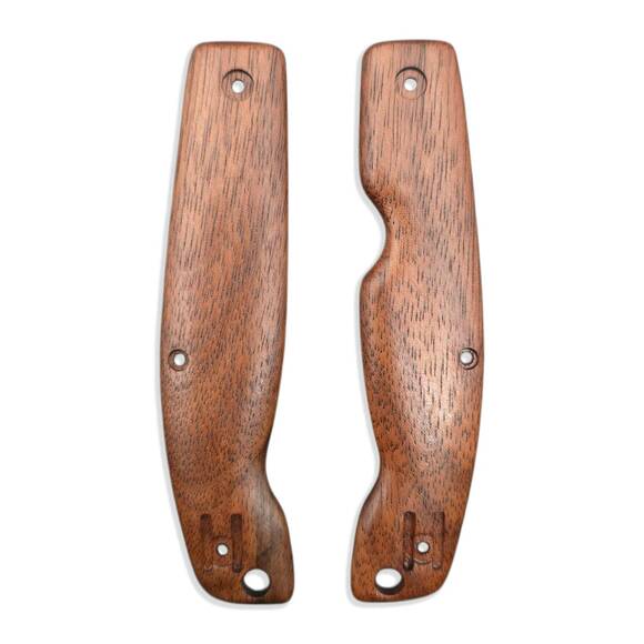 Spyderco Pattadese walnut handle scales - Traditional / hand-painted