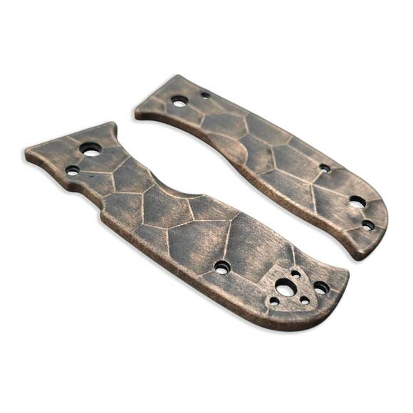 Spyderco Lil' Temperance 3/Lightweight maple handle scales - Crack V2 (3169) / hand-painted