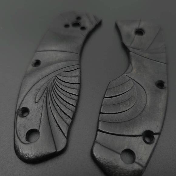 Inside Mobius Black - Spyderco Ambitious Knife Scales by Svechnikov Knives