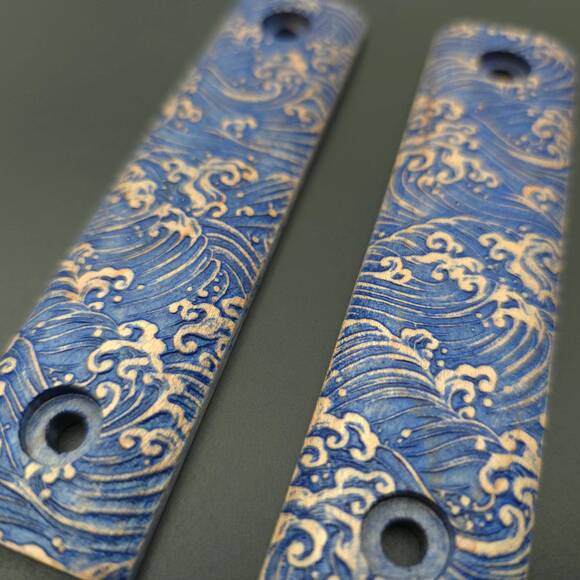 Zero Tolerance ZT 0006 maple handle scales - Japan Wave / hand-painted