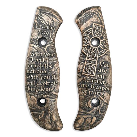 Spyderco Mule Team/2 maple handle scales - Jeremiah 51:20 / hand-painted
