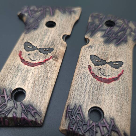 Beretta 92X, M9A3, M9A4 Maple Grips - Joker Ha-Ha-Ha Purple / Hand-painted