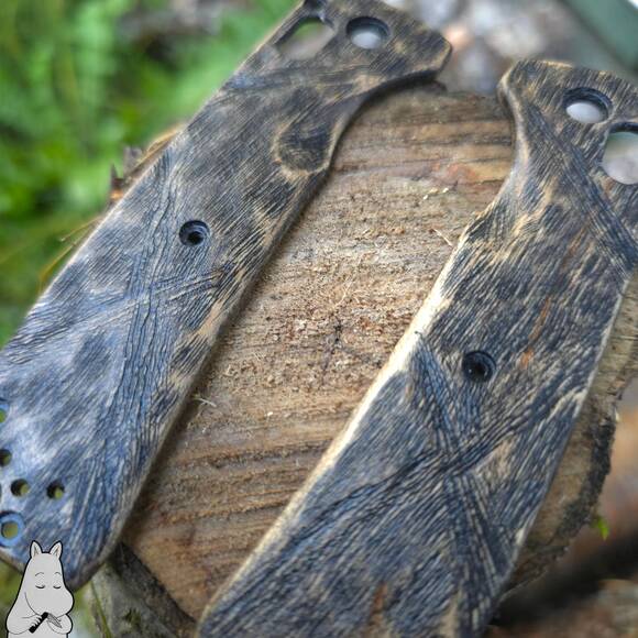 Old Chest - Benchmade Grizzly Ridge 15061 Knife Scales by Artur Soikkeli