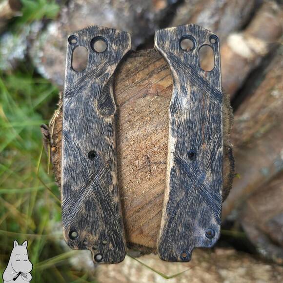 Old Chest - Benchmade Grizzly Ridge 15061 Knife Scales by Artur Soikkeli