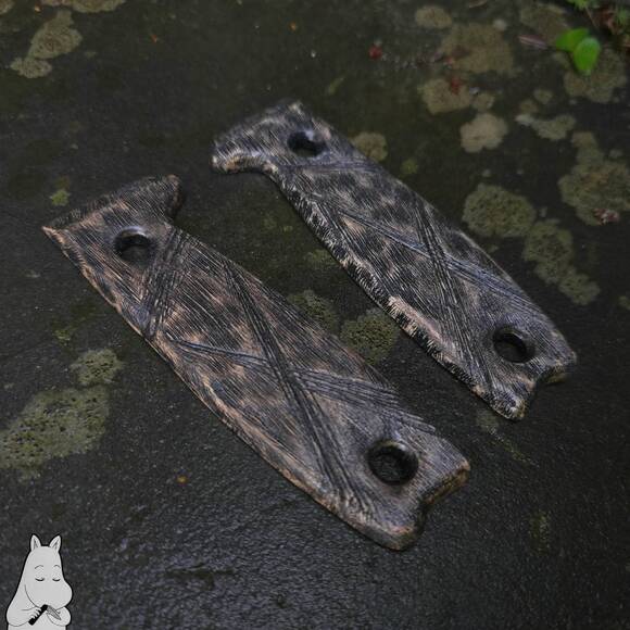 Old Chest - ESEE Model 3, Model 4 Knife Scales by Artur Soikkeli