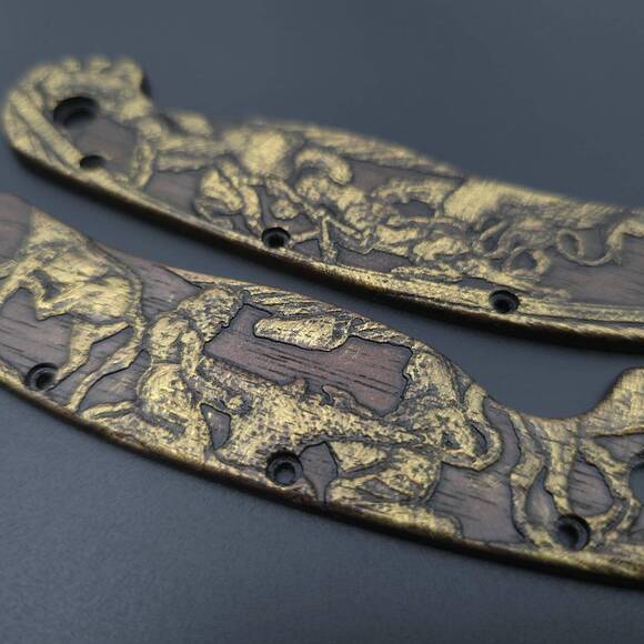 Ontario RAT 1.5 walnut handle scales - Pectus Dark Gold / hand-painted