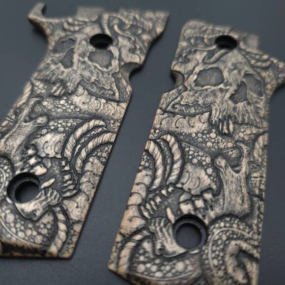 Beretta 92XI, 92GTS Maple Grips - Skull Snake / Hand-painted