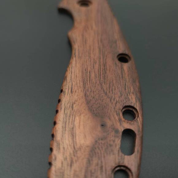 Traditional Walnut - Hinderer XM-24 Knife Scale by Svechnikov Knives