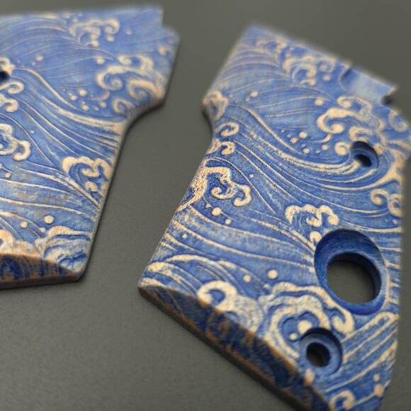 Japan Wave - Beretta 3032 Tomcat Grips