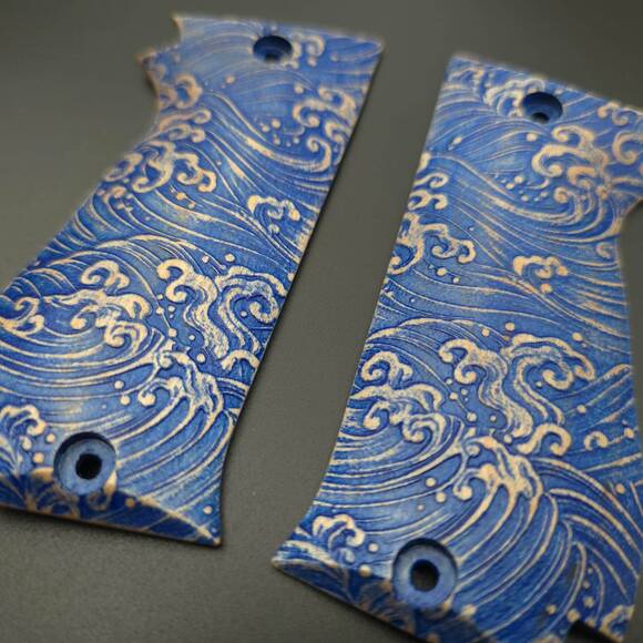 SAR K2 45/45 C maple grips - Japan Wave / hand-painted