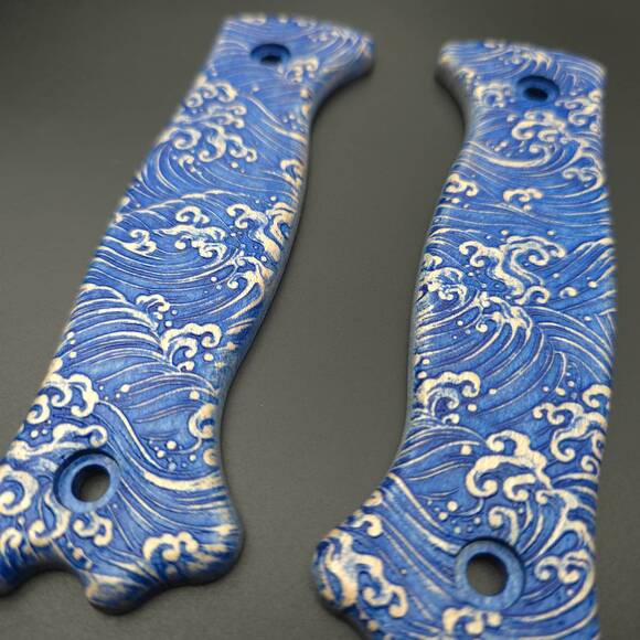 Varusteleka Skrama 200 maple handle scales - Japan Wave / hand-painted