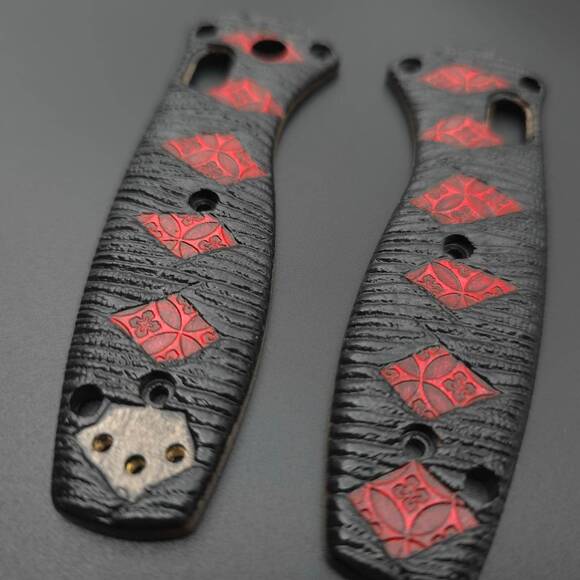 Benchmade Mini Barrage 585 maple handle scales - Katana Black Red / hand-painted