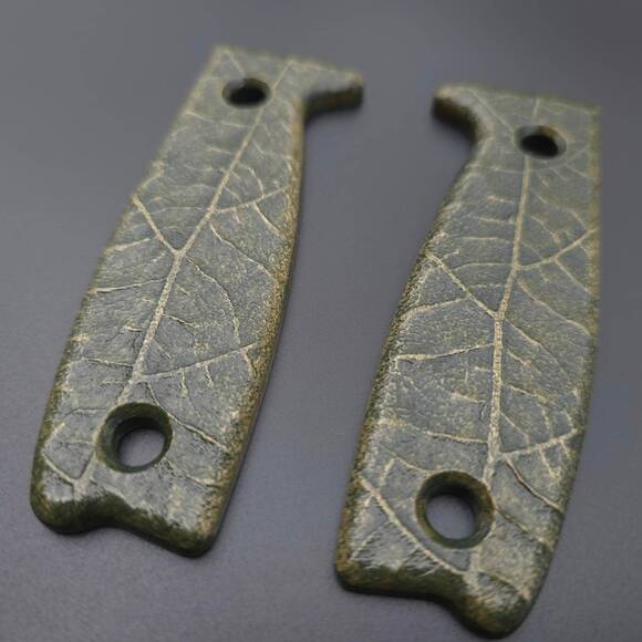 ESEE Model 3/4 maple handle scales - Leaf Dark Green / hand-painted