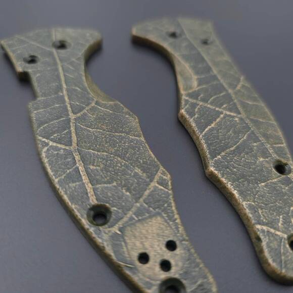 Leaf Dark Green - Spyderco Yojimbo 2 Knife Scales by Svechnikov Knives