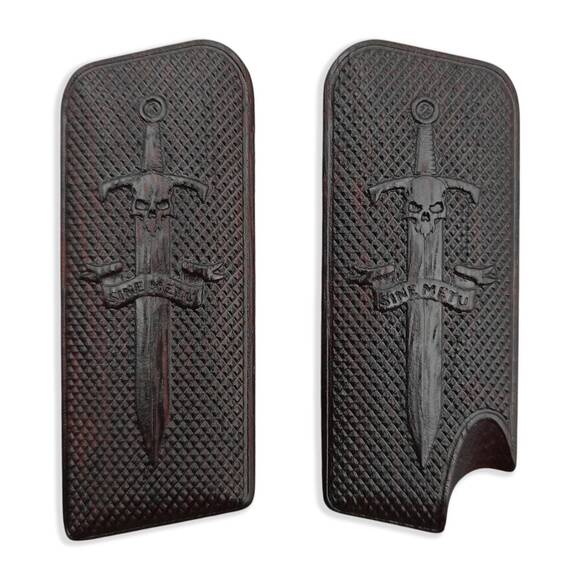 Tokarev TT wenge grips - Sine Metu / hand-painted