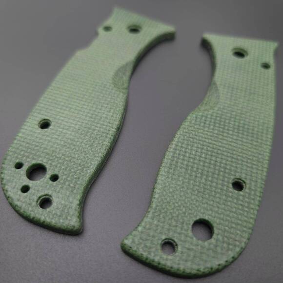 Spyderco Lil' Temperance 3/Lightweight Micarta Green handle scales - Traditional / hand-painted