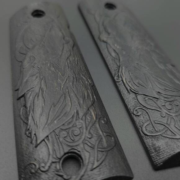 Wolves Black - 1911 Full Size Government Grips