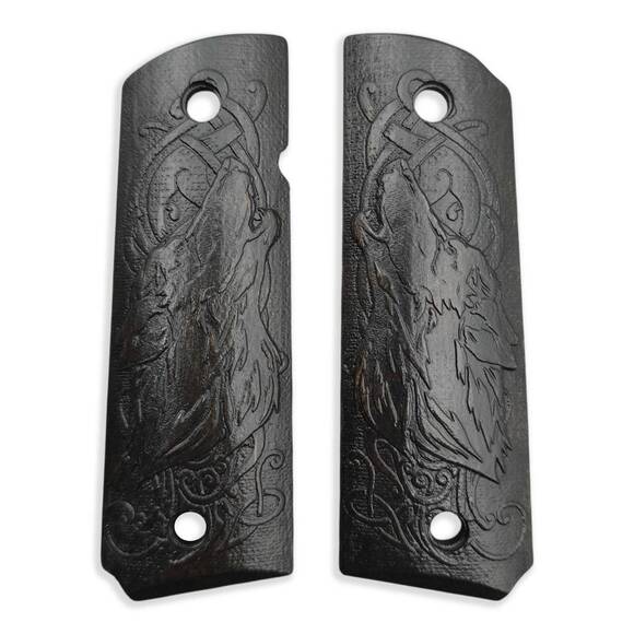 1911 full-size maple grips - Wolves Black / hand-painted