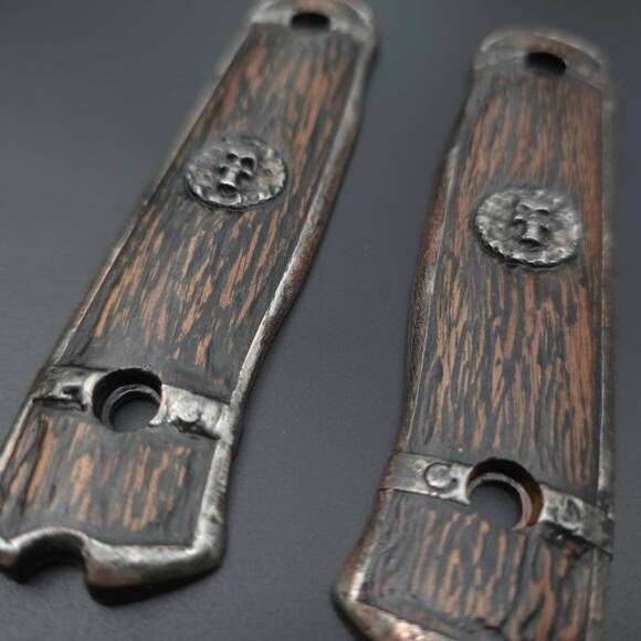 Fällkniven F1X walnut handle scales - Black Sails Skull by Artur Soikkeli