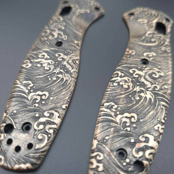 Benchmade Barrage 580 maple handle scales - Japan Wave Classic / hand-painted