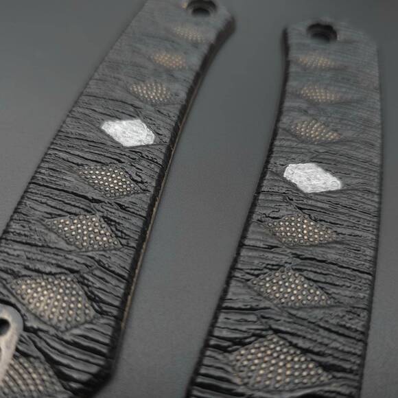 CIVIVI Vision FG maple handle scales - Katana Black Silver Coin / hand-painted