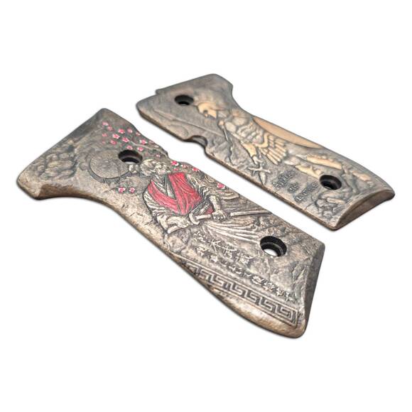 Beretta 92 full-size maple grips - Miyamoto Musashi X Achilles / hand-painted