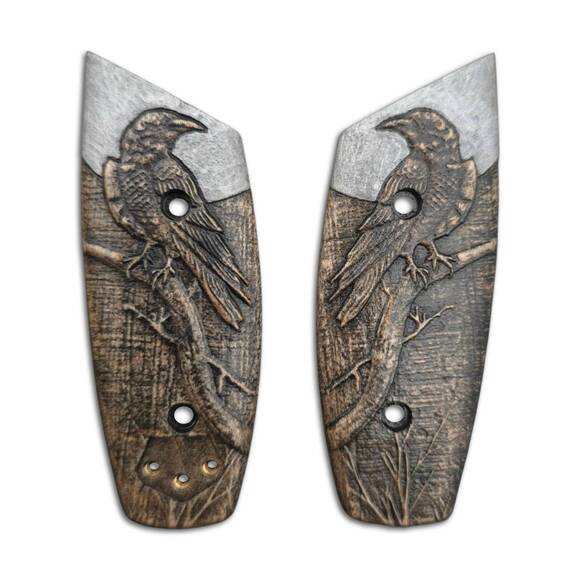 Benchmade Mini Barrage 586 maple handle scales - Moon Raven / hand-painted