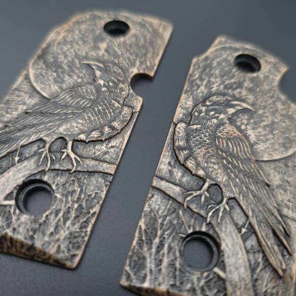 Sig Sauer P238 maple grips - Raven / hand-painted