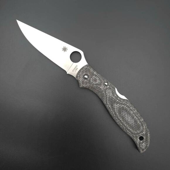 Spyderco Stretch 2 XL Carbon Fibers black handle scales - Traditional / hand-painted