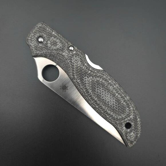 Spyderco Stretch 2 XL Carbon Fibers black handle scales - Traditional / hand-painted