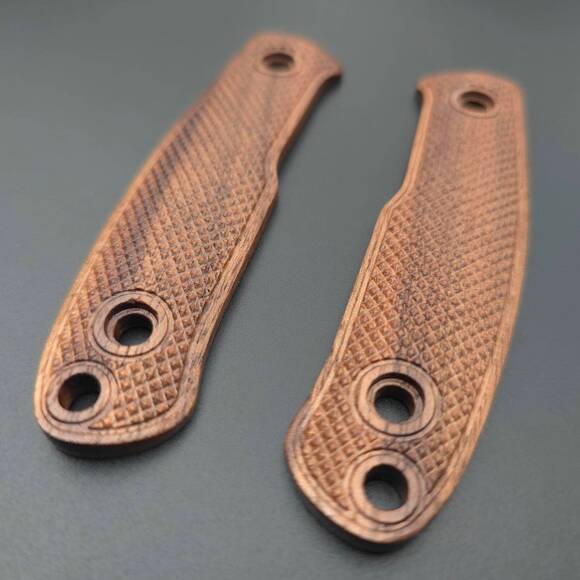 Kizlyar Asket walnut handle scales - Classic V2 / hand-painted