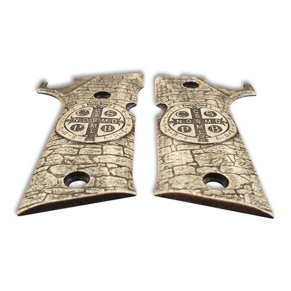 Beretta 92X Performance Maple Grips - Saint Benedict Medal / Hand-paintedBeretta 92X Performance Maple Grips - Saint Benedict Medal / Hand-painted