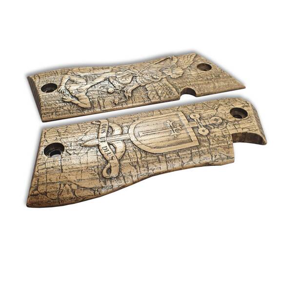 Star Model BM 9 Maple Grips - Quis Ut Deus / Hand-painted