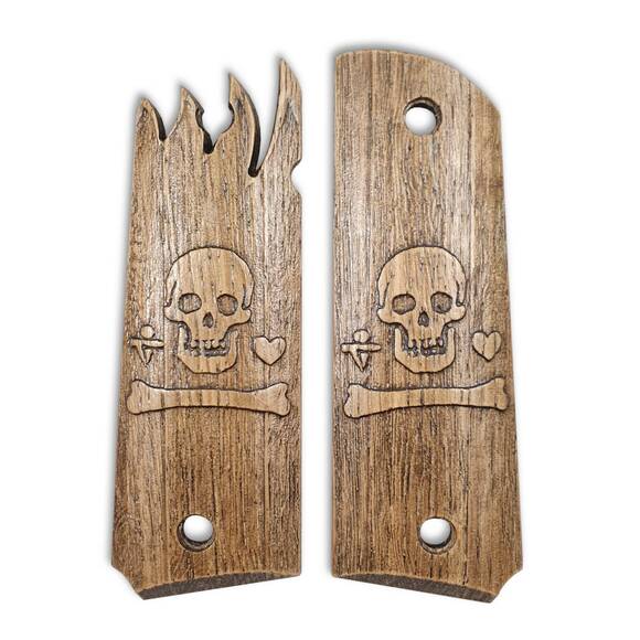 1911 full-size maple grips - Stade Bonnet Pirate Flag / hand-painted