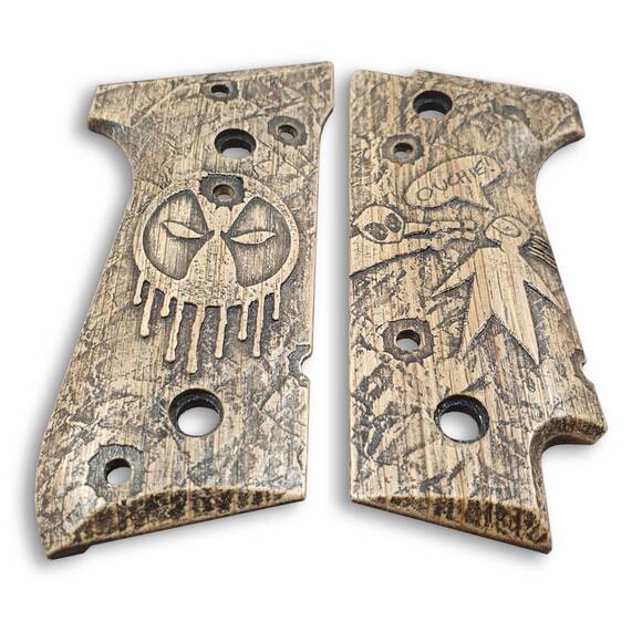 Beretta 92S Maple Grips - Deadpool Classic / Hand-painted