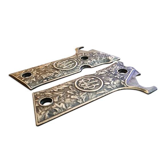 Beretta 92X Performance Maple Grips - Beretta Logo Leaves / Hand-painted