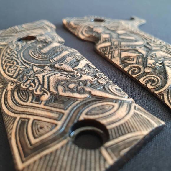 Beretta 92X Performance Maple Grips - Celtic Heart / Hand-painted