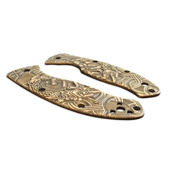 Celtic Heart Clip Down - Spyderco Tenacious Knife Scales by Svechnikov Knives