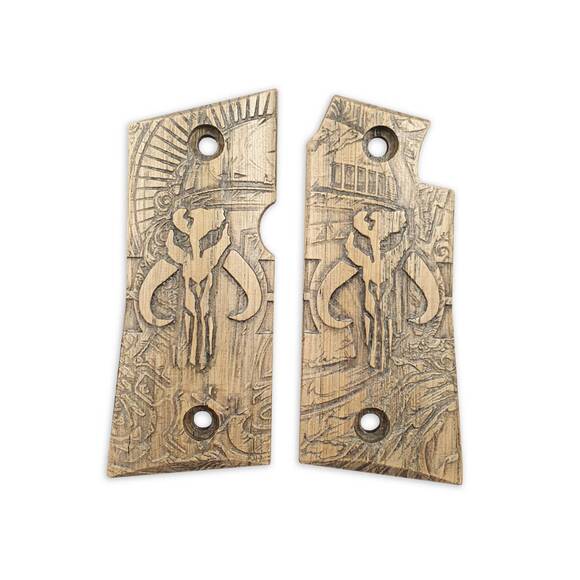 Colt Mustang Pocketlite maple grips - Mythosaur Skull / hand-painted