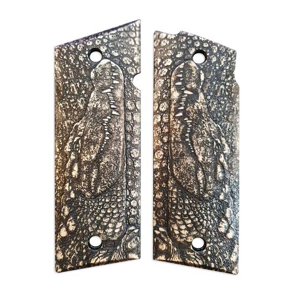 Coonan 357 Magnum full-size maple grips - Alligator / hand-painted