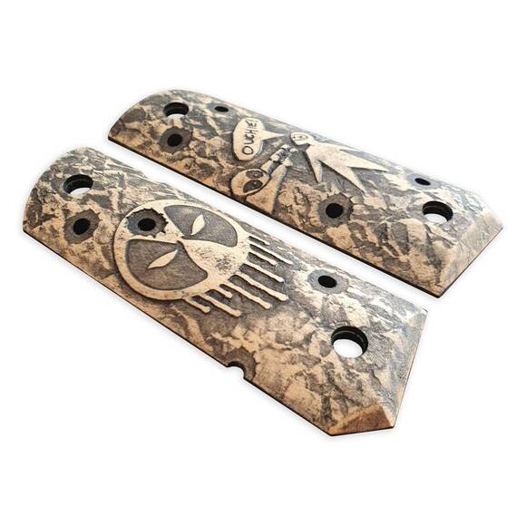 Deadpool Classic - 1911 Full Size Bobtail Grips