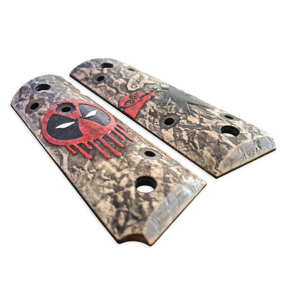 1911 Full-Size Maple Grips - Deadpool / Hand-painted