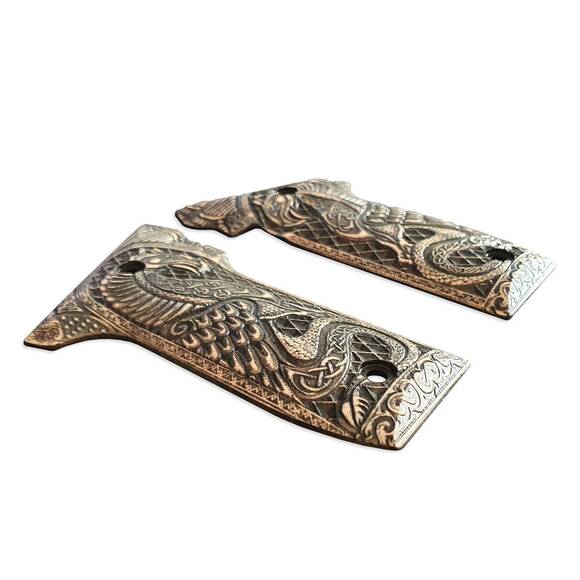 Smith And Wesson 22 Victory Maple Grips - Celtic Griffin / Hand-painted