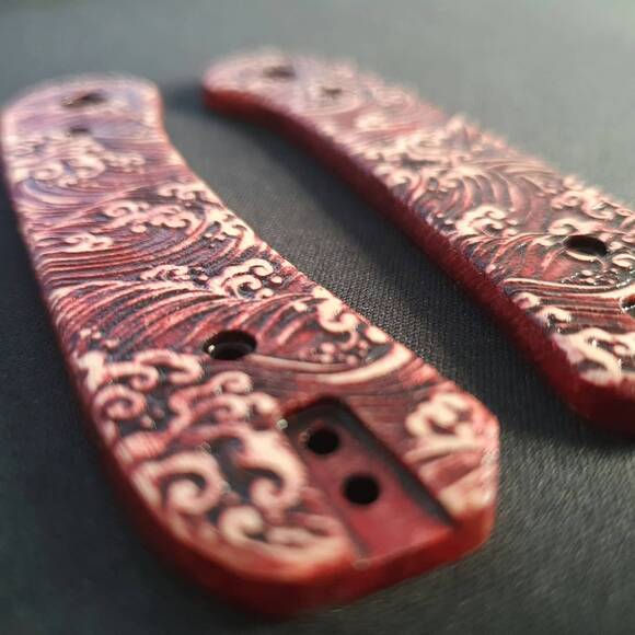 Knafs Lander maple handle scales - Japan Wave Baroque / hand-painted