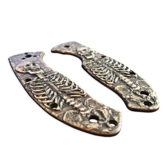 Spyderco Tenacious maple handle scales - Skeleton / hand-painted