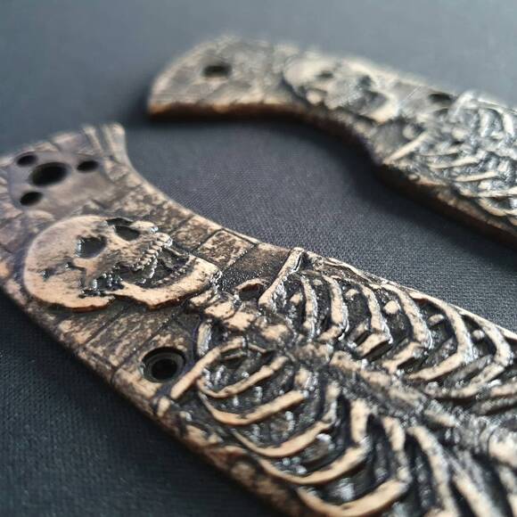 Spyderco Tenacious maple handle scales - Skeleton / hand-painted